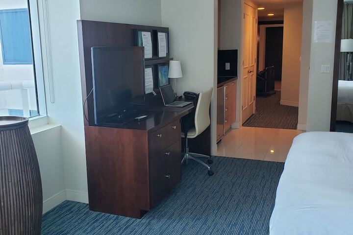 Room 19 of 44