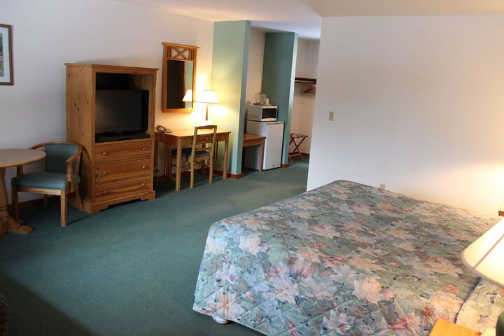 Nootka Lodge