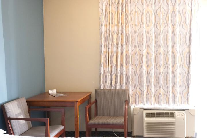 Room 69 of 76