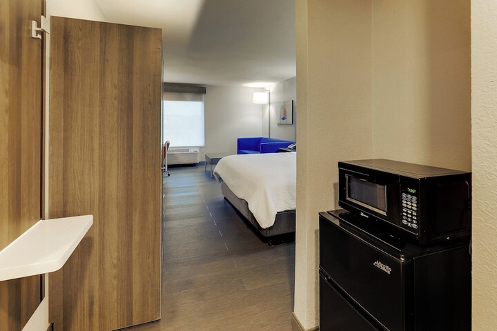 Room 20 of 60