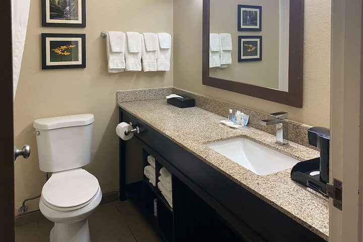 Room 11 of 41