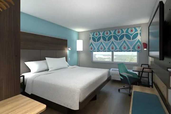 Tru by Hilton Fort Lauderdale Downtown