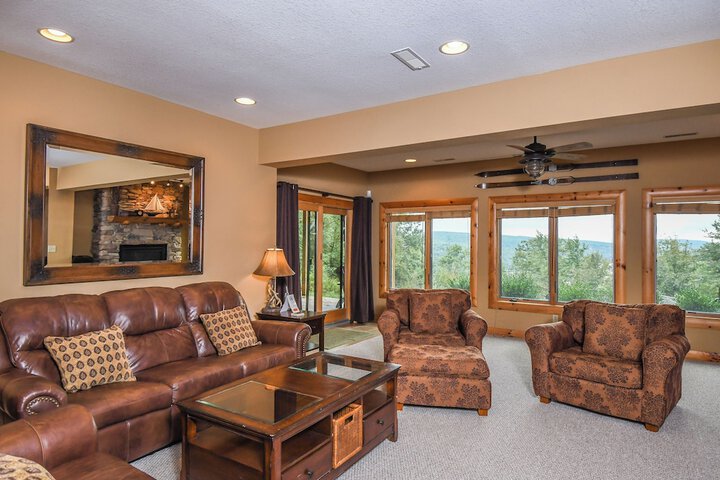 Highlands Heaven by Taylor Made Deep Creek