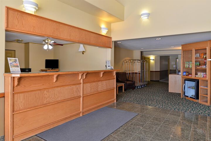Hotel Interior 12 of 39
