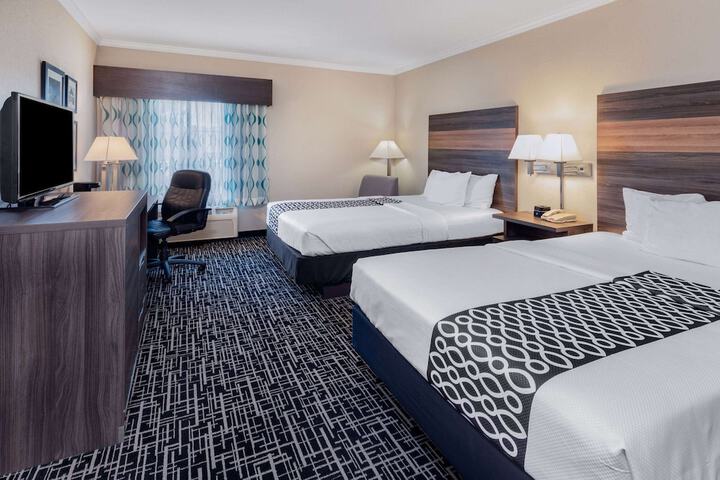 La Quinta Inn & Suites by Wyndham Garland Harbor Point