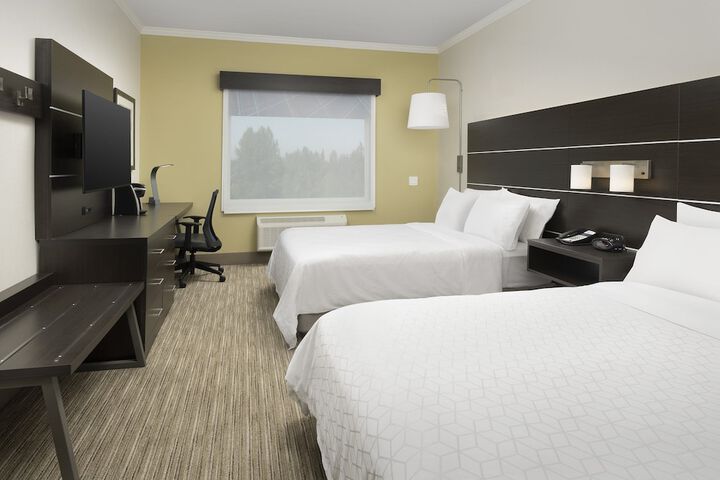 Room 14 of 39