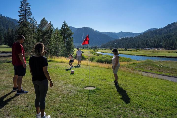 Everline Resort and Spa Lake Tahoe