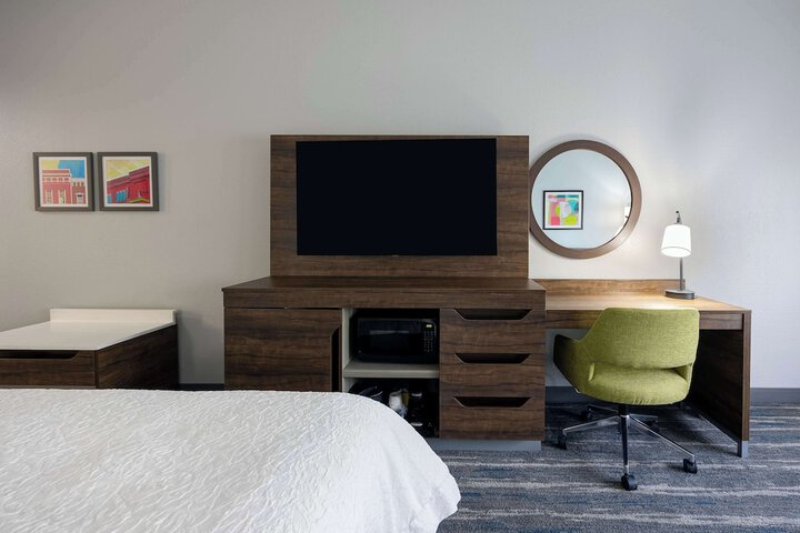 Room 22 of 69