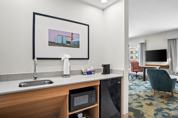 Hampton Inn & Suites Waxahachie