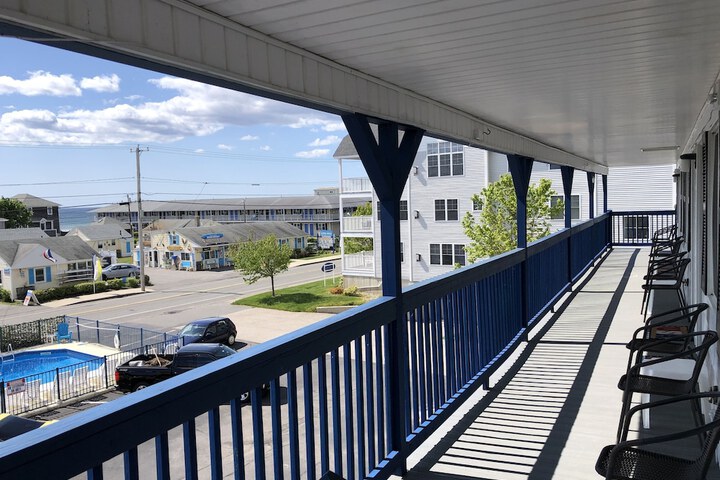 Terrace/Patio 47 of 48