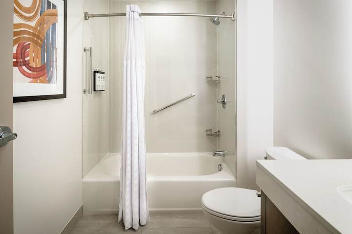 Hyatt House Auburn Hills / Detroit