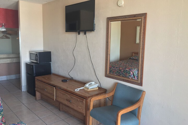 Room 44 of 50