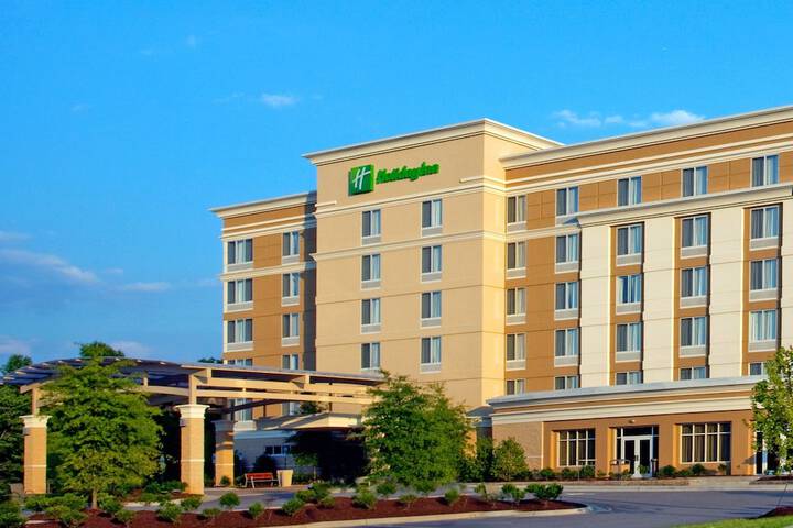 Hotel 5 of 53