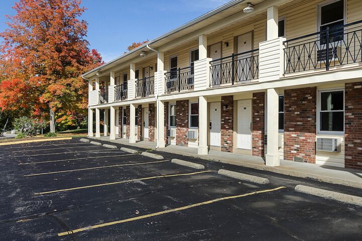 Hotel 2 of 56