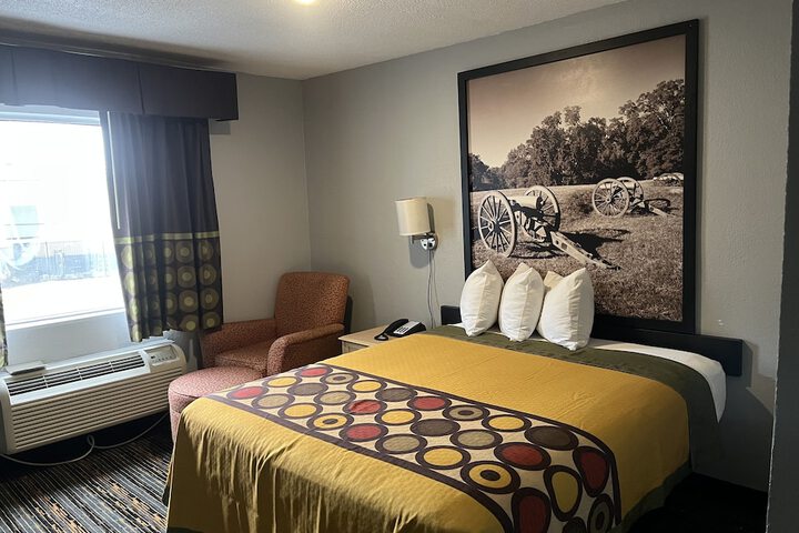 Room 15 of 31