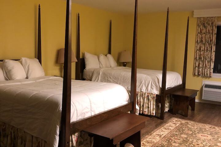 Room 22 of 81