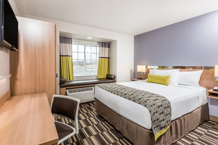 Microtel Inn & Suites by Wyndham Beaver Falls