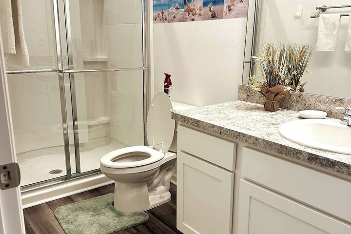 Cozy Comfy Cool 3bed 2ba Brand New Home
