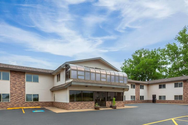 Baymont by Wyndham Iron Mountain