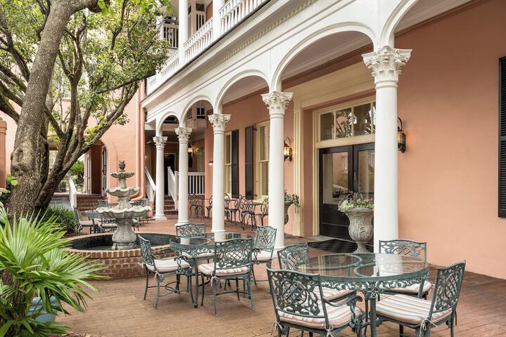 The Meeting Street Inn
