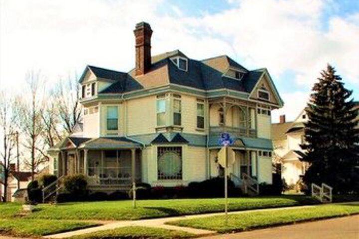 Herrold on Hill Bed and Breakfast