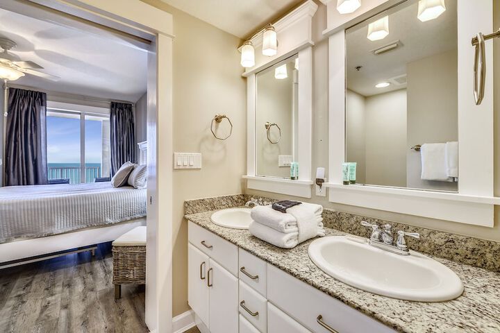 Room 51 of 308
