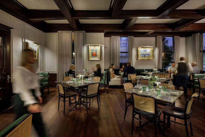 Dining 91 of 123