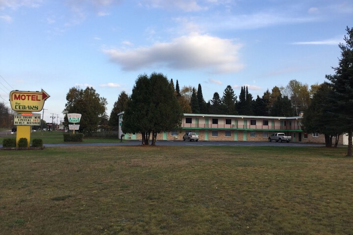 Hotel 11 of 70