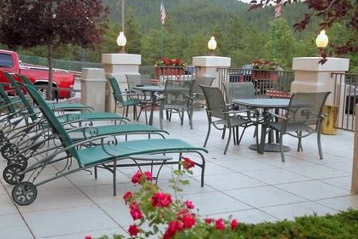 Terrace/Patio 72 of 74