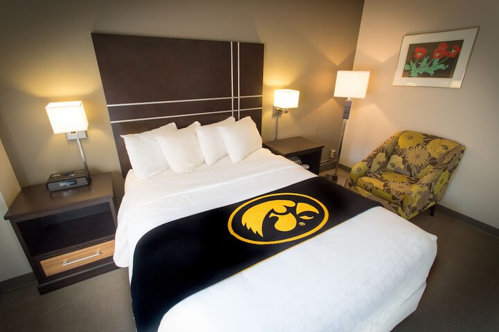 Room 16 of 33
