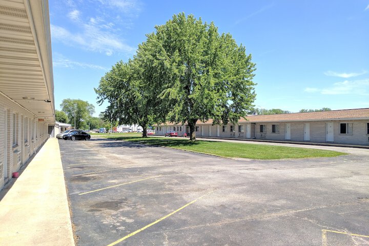 All Seasons Motel