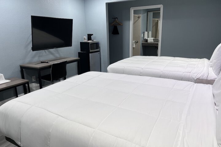 Room 12 of 52