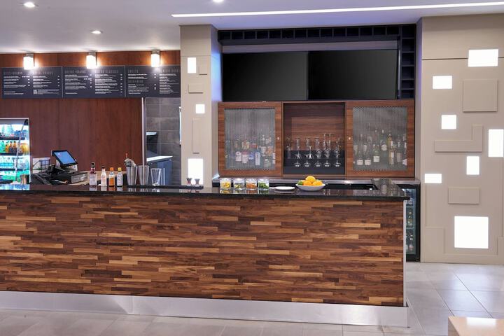 Courtyard by Marriott Jackson