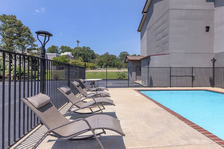 Pool 3 of 35
