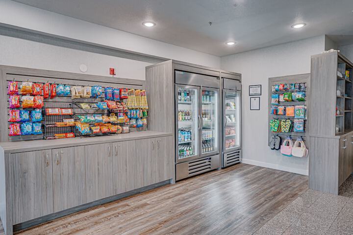The Ashley Inn & Suites