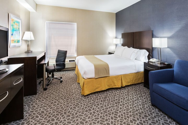 Room 12 of 45