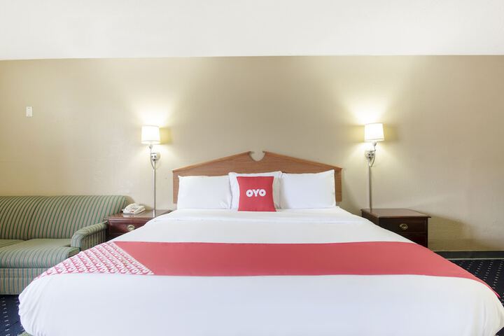 Room 17 of 23