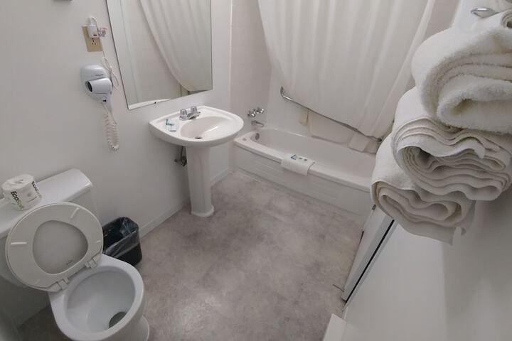 Room 14 of 23