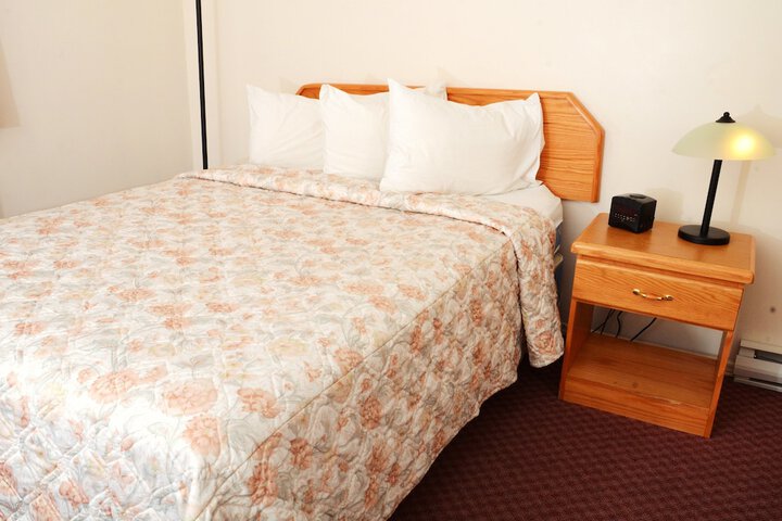 Room 18 of 38