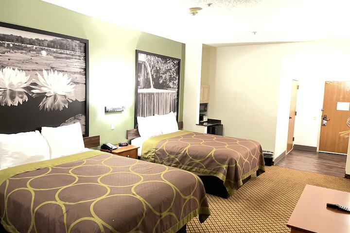 Room 5 of 30