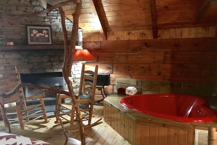 Hot Tub 54 of 59