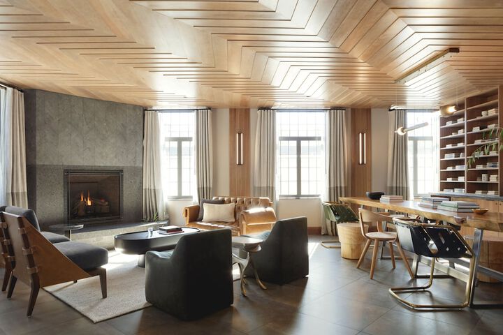 Kimpton Armory Hotel Bozeman by IHG