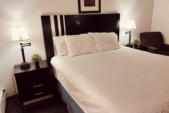 Room 49 of 95