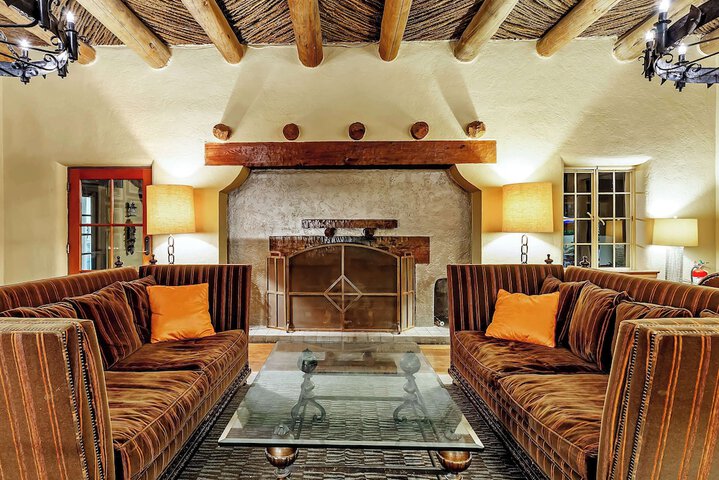 Hotel Interior 59 of 125