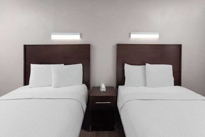 Room 20 of 30