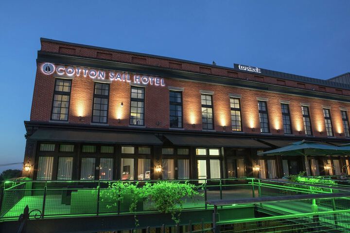 Hotel 3 of 37