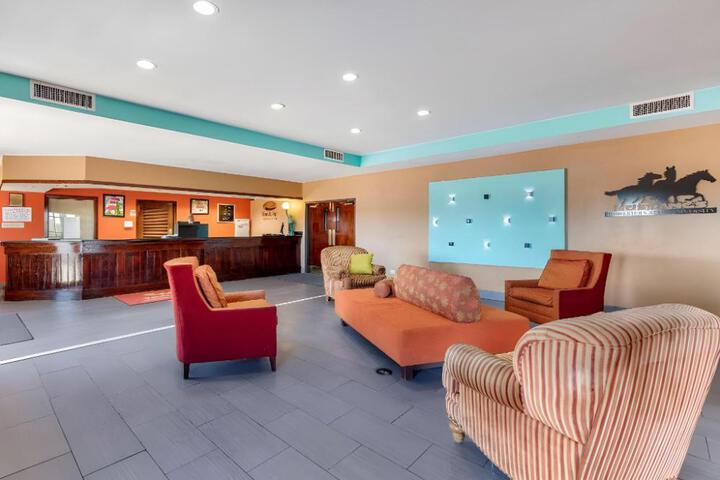 Econo Lodge Wichita Falls Downtown