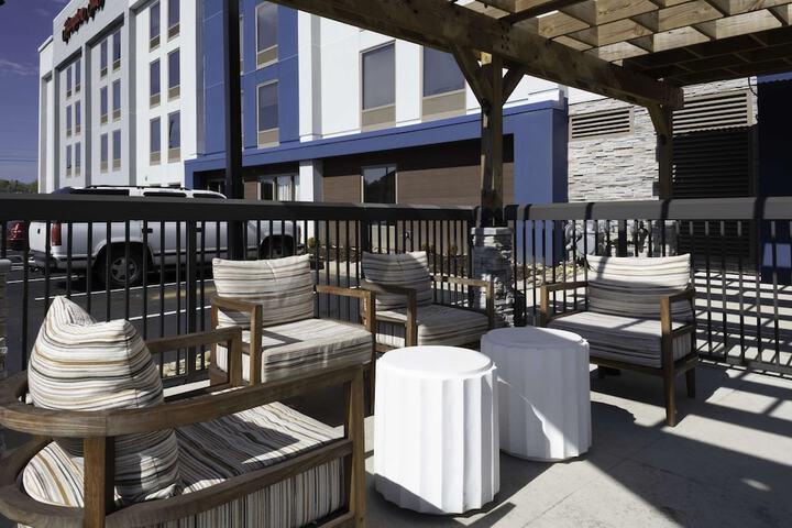 Terrace/Patio 56 of 59