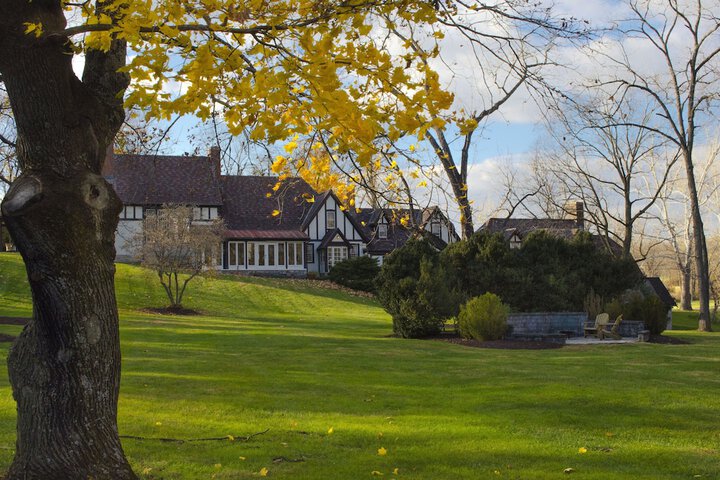 Hillbrook Inn