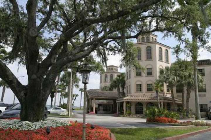 Hotel 2 of 35